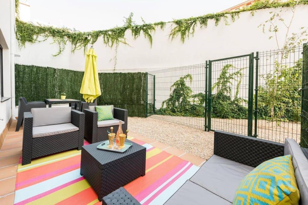 Chamberi Con Jardin B By Regalatemadrid Com Apartment Exterior photo